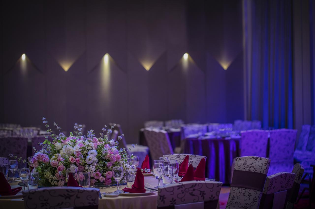 Platinum Hotel Синдиен Екстериор снимка